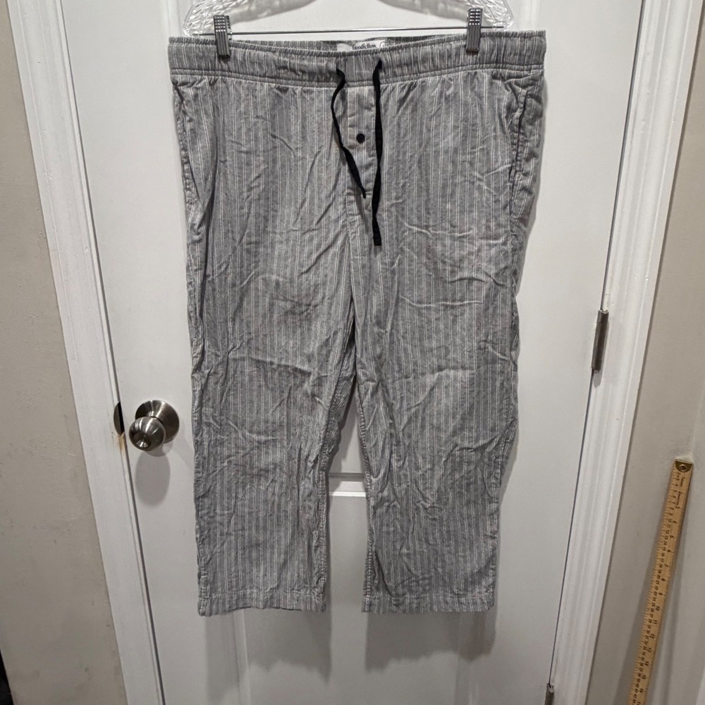 Goodfellow‎ Mens Pajama Pants Striped Gray L